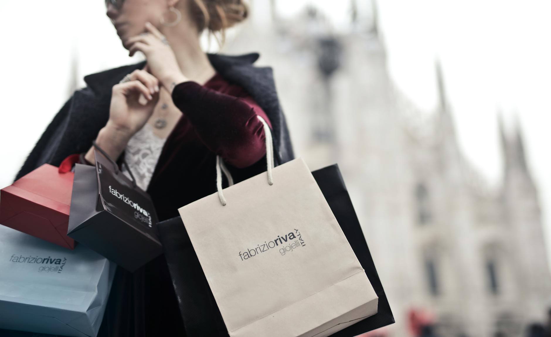 5 Tips to Combat Impulse Shopping